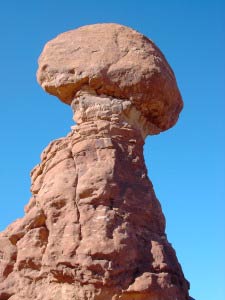 Balanced Rock, Arches, Utah