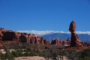 Balanced Rock, La Sal Mountains, Arches, Utah