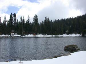 Montecito Lodge, Lake Homavalo, Sequoia, Kalifornien