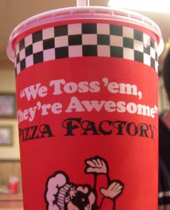 Pizza Factory, Woodlake, Kalifornien