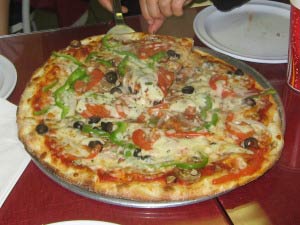 D'Amores Pizza, Malibu, Kalifornien