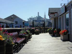 Coit Tower, Pier 39, Fishermans Wharf, San Francisco, Kalifornien