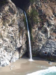 McWay Falls, Julia Pfeiffer Burns State Park, Kalifornien